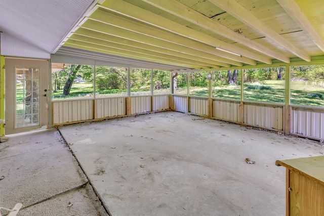 10320 MACON RD, Unincorporated, TN 38016