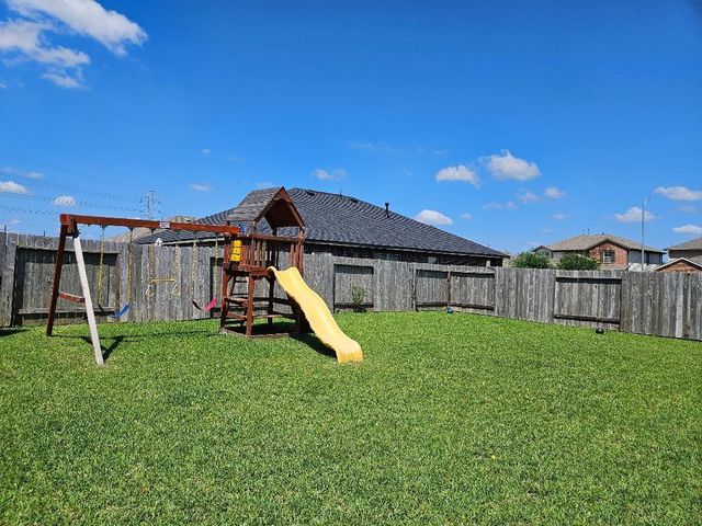 9506 Green Maple Court, Richmond, TX 77407