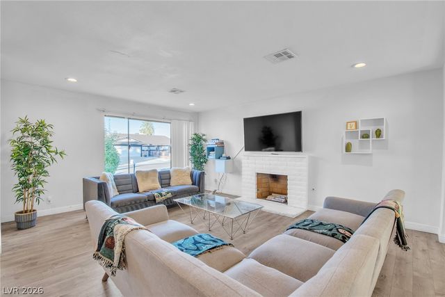 3153 Elmrock Place, Las Vegas, NV 89121