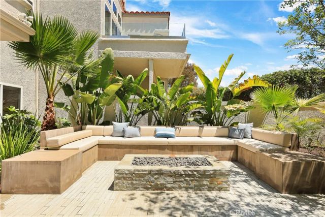 14 Toulon, Laguna Niguel, CA 92677