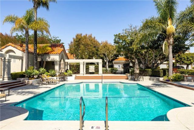 14 Toulon, Laguna Niguel, CA 92677