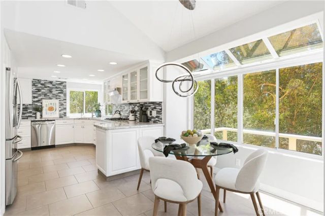 14 Toulon, Laguna Niguel, CA 92677