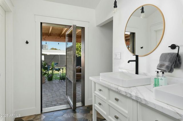 1152 E Malibu Drive, Tempe, AZ 85282