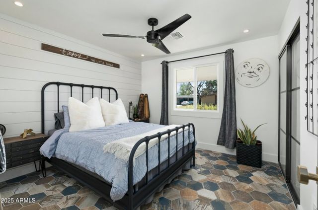 1152 E Malibu Drive, Tempe, AZ 85282