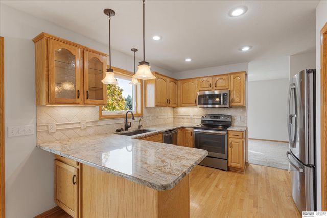 3714 Fornoff Avenue, Bellevue, NE 68123