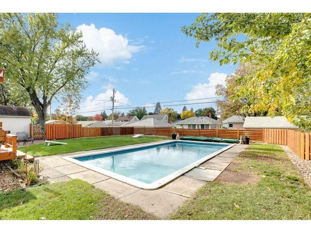 1639 Chamber Street, Saint Paul, MN 55106