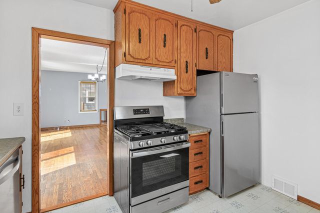 1639 Chamber Street, Saint Paul, MN 55106