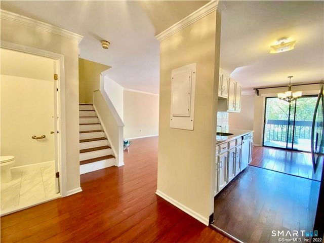 1 Valley Road 205, Stamford, CT 06902