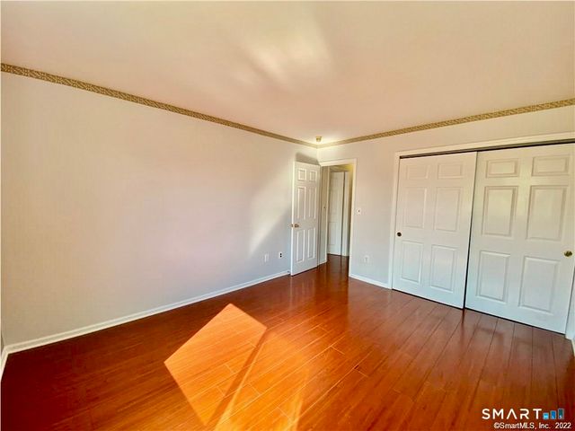 1 Valley Road 205, Stamford, CT 06902