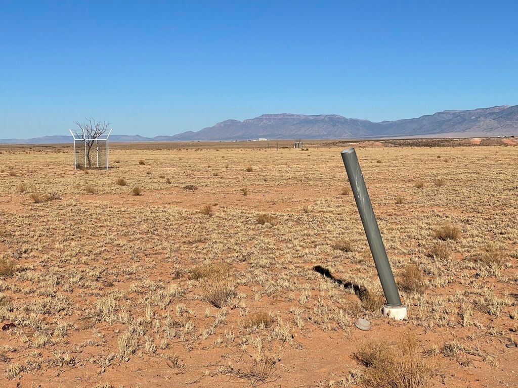 Escobar Pl: Lot: 6, Block: 428, Veguita, NM 87062