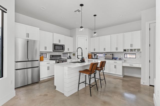 608 Hammack DR 1, Austin, TX 78752