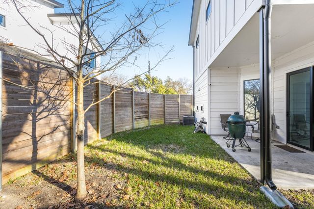 608 Hammack DR 1, Austin, TX 78752