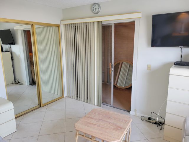 662 Burgundy N, Delray Beach, FL 33484