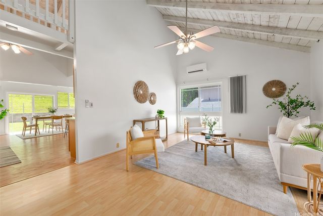 989 Kalapaki Street, Honolulu, HI 96825