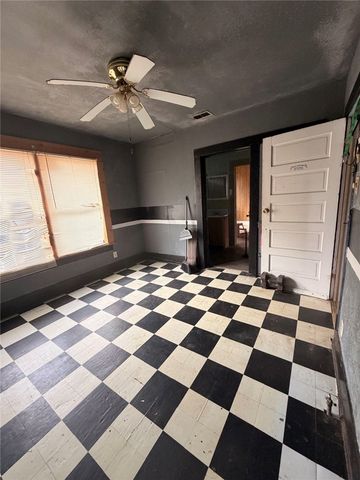 508 N 2nd St, Kingsville, TX 78363