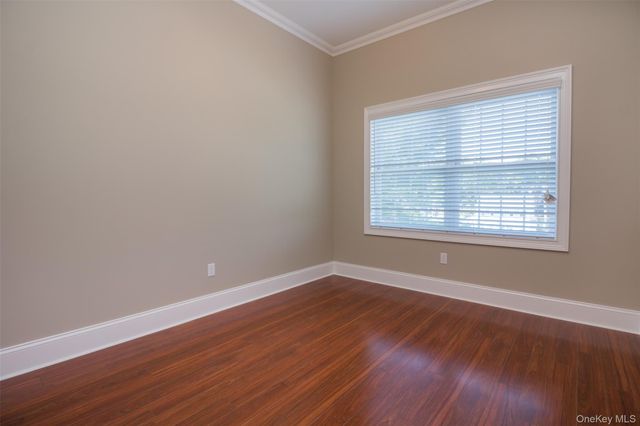 41 - 3C Green Street 3C, Huntington, NY 11743