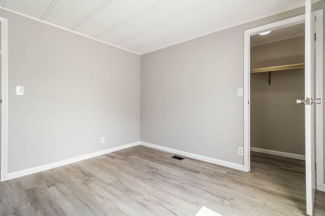 2 ROSE AVE, Middletown, PA 17057