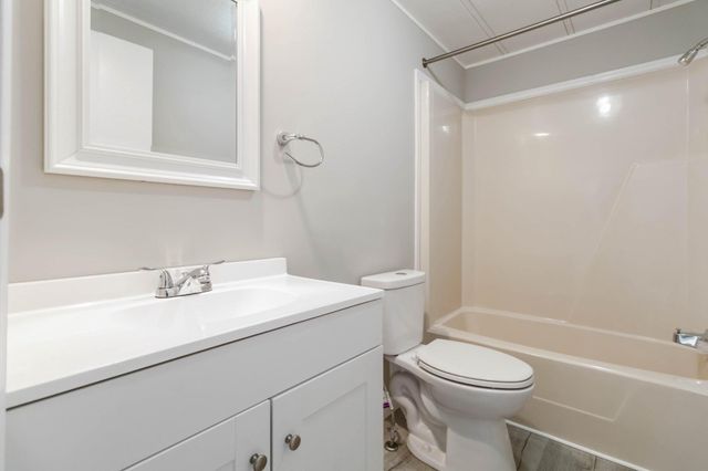 2 ROSE AVE, Middletown, PA 17057