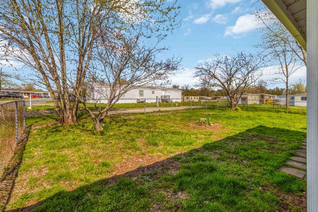 2 ROSE AVE, Middletown, PA 17057