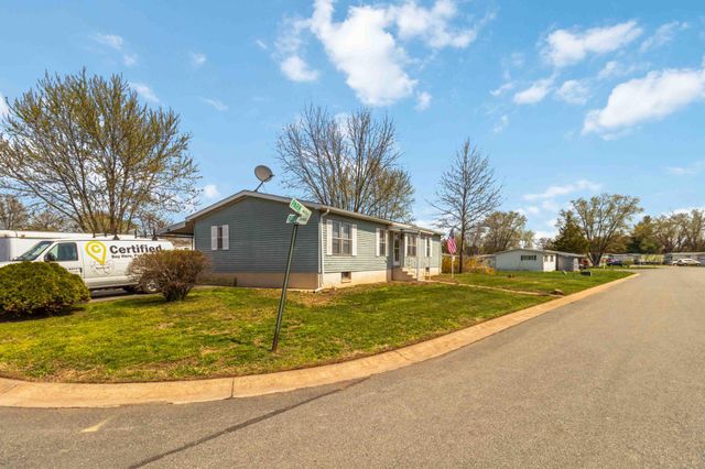 2 ROSE AVE, Middletown, PA 17057