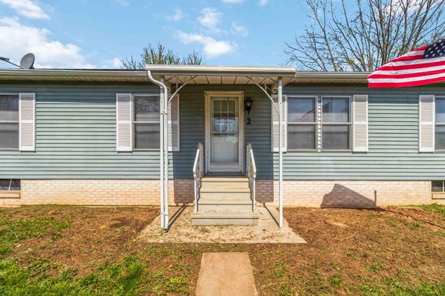 2 ROSE AVE, Middletown, PA 17057
