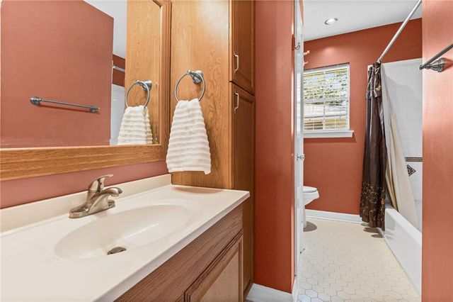 5070 Santos Drive, Mobile, AL 36619