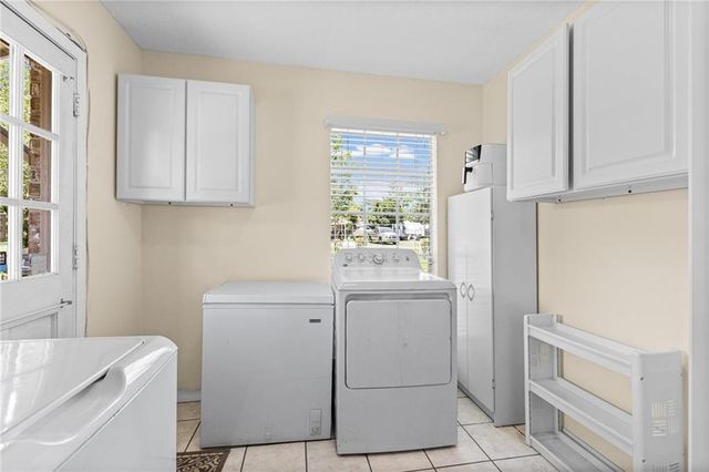 5070 Santos Drive, Mobile, AL 36619