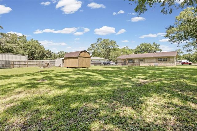 5070 Santos Drive, Mobile, AL 36619