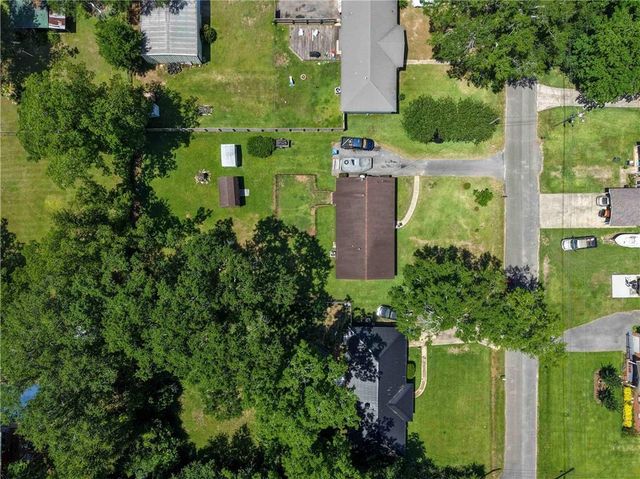 5070 Santos Drive, Mobile, AL 36619