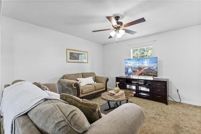 5070 Santos Drive, Mobile, AL 36619