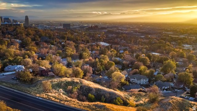 641 N VICTORY RD, Salt Lake City, UT 84103