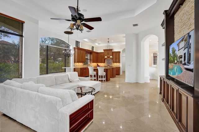 17682 Middlebrook Way, Boca Raton, FL 33496