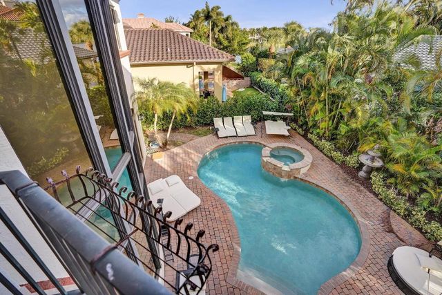 17682 Middlebrook Way, Boca Raton, FL 33496