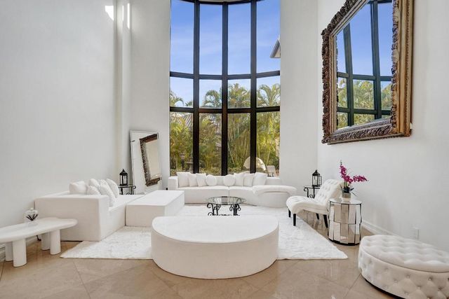 17682 Middlebrook Way, Boca Raton, FL 33496