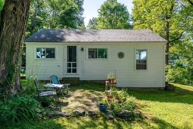 2984 VT 313 Route, Arlington, VT 05250