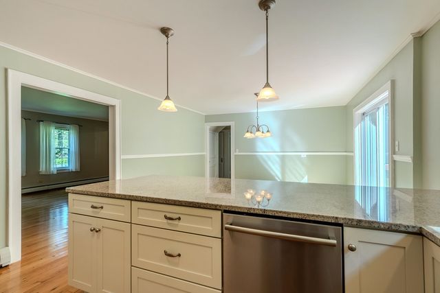 2984 VT 313 Route, Arlington, VT 05250