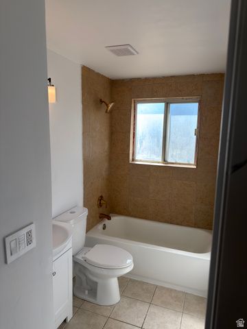 9434 S S TURNPIKE LN LN, Sandy, UT 84070