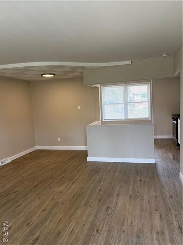 2225 Kerwin Drive, Moline Acres, MO 63136