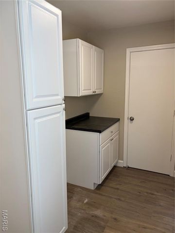 2225 Kerwin Drive, Moline Acres, MO 63136