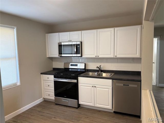 2225 Kerwin Drive, Moline Acres, MO 63136