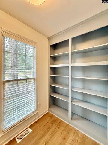 101 E Sparrowood Run, Lexington, SC 29072