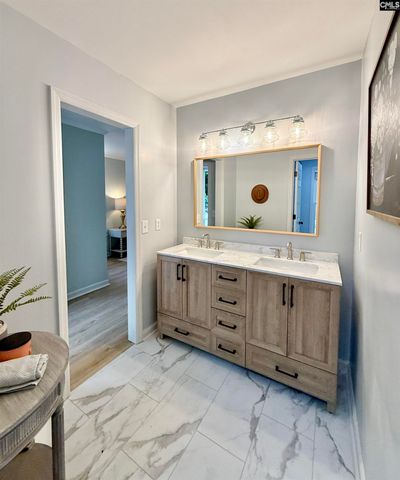 101 E Sparrowood Run, Lexington, SC 29072