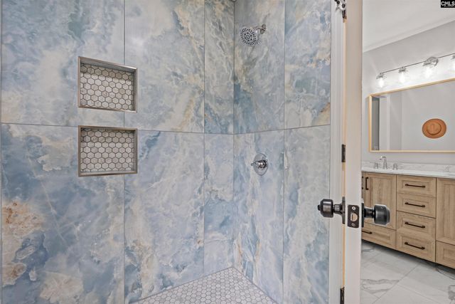 101 E Sparrowood Run, Lexington, SC 29072