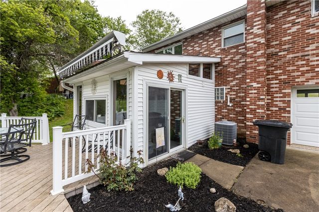 304 Elm Drive, Cecil, PA 15317
