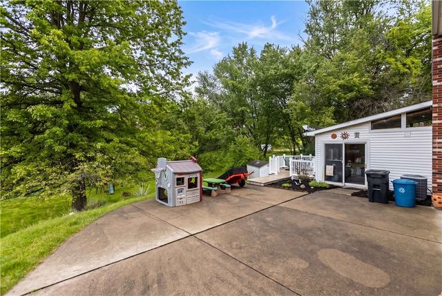 304 Elm Drive, Cecil, PA 15317