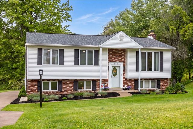304 Elm Drive, Cecil, PA 15317