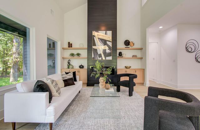 1802 Rollingwood Drive, Huntsville, TX 77340