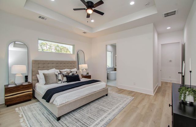 1802 Rollingwood Drive, Huntsville, TX 77340