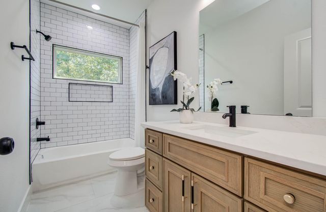 1802 Rollingwood Drive, Huntsville, TX 77340