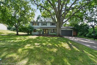 4245 Normanwood, West Bloomfield Charter Township, MI 48323